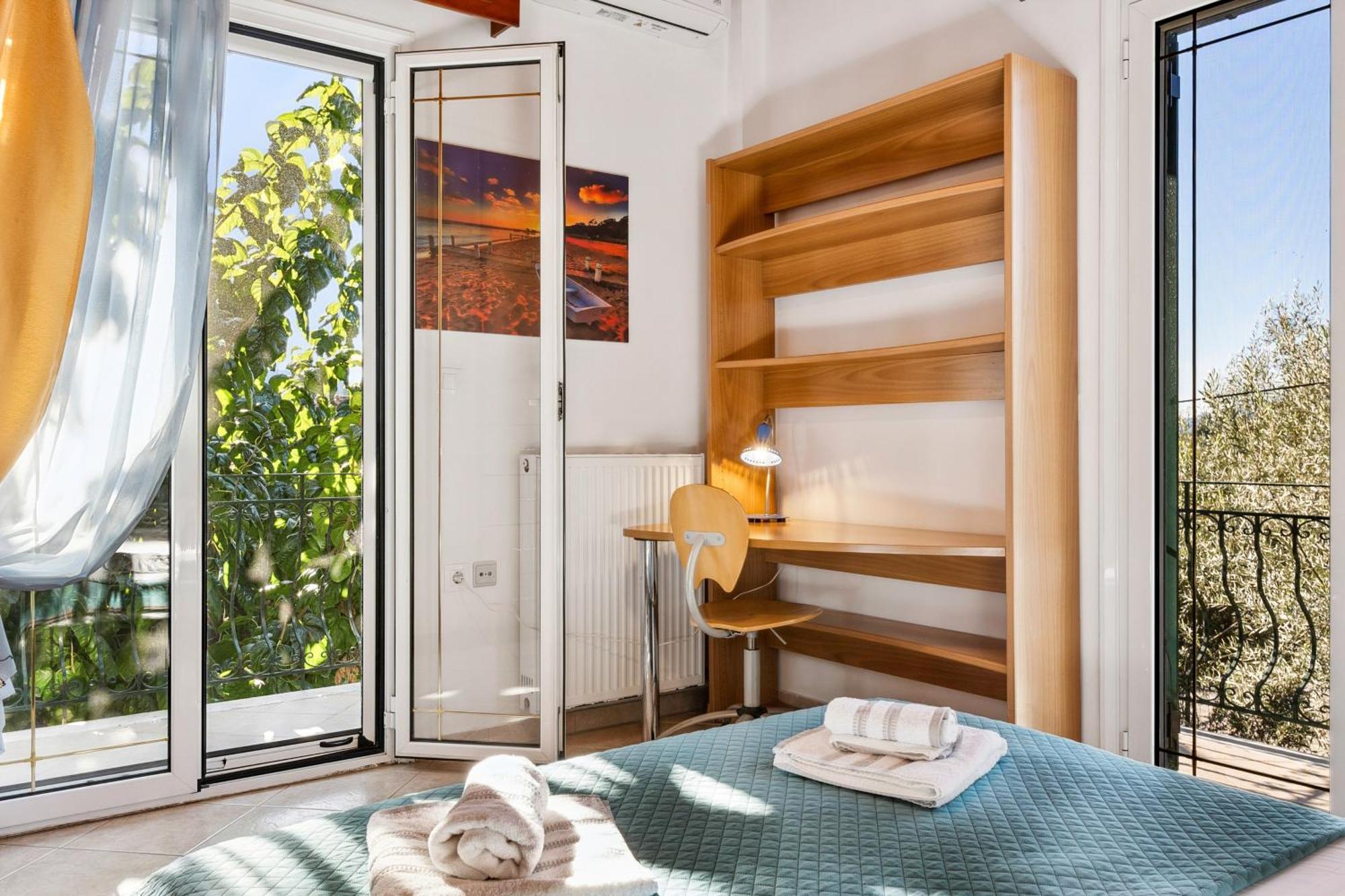 Verani Residence Parking Balcony Playground Sivros Bagian luar foto